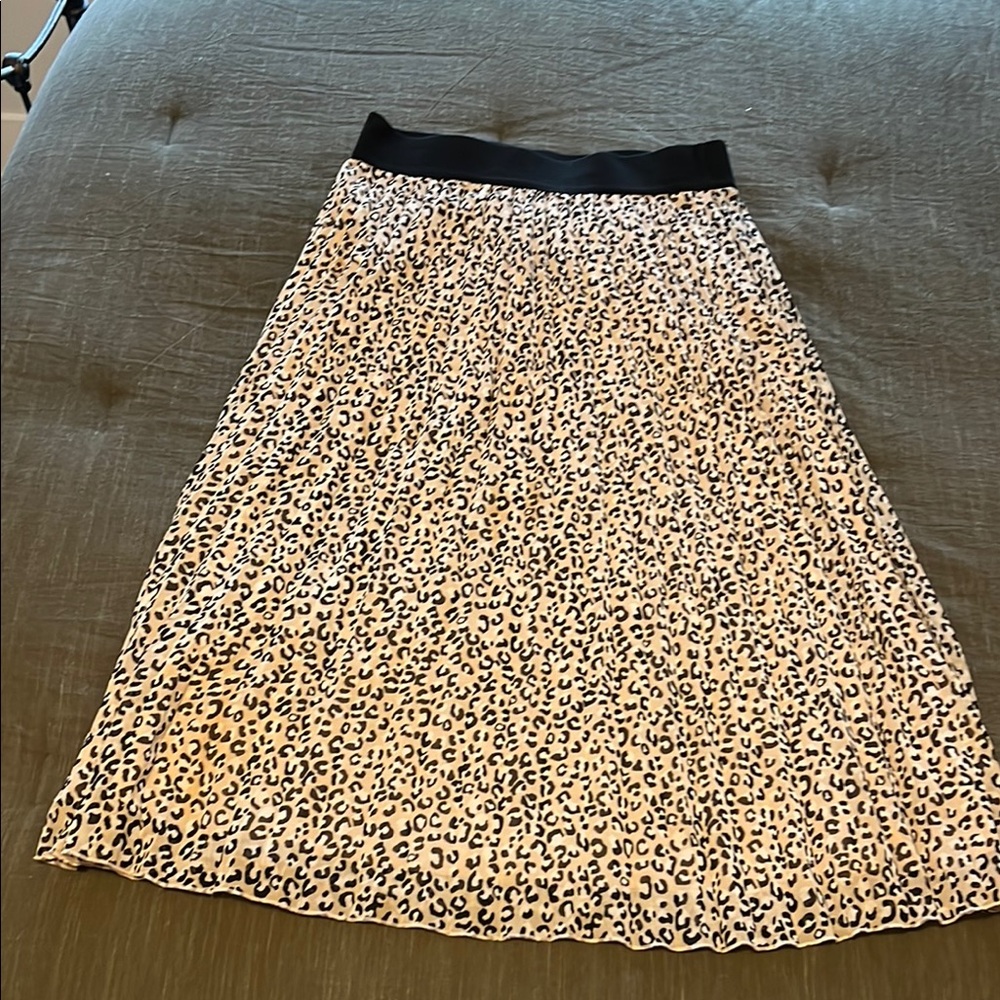 DKNY Cream Midi A-Line Skirt for Casual Night Out